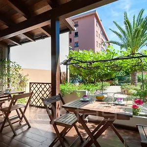 House Marcella , Cagliari Italia