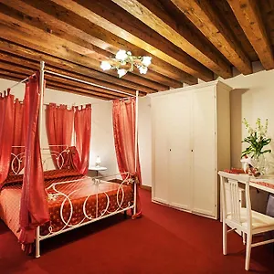 Maison San Marco Guest house